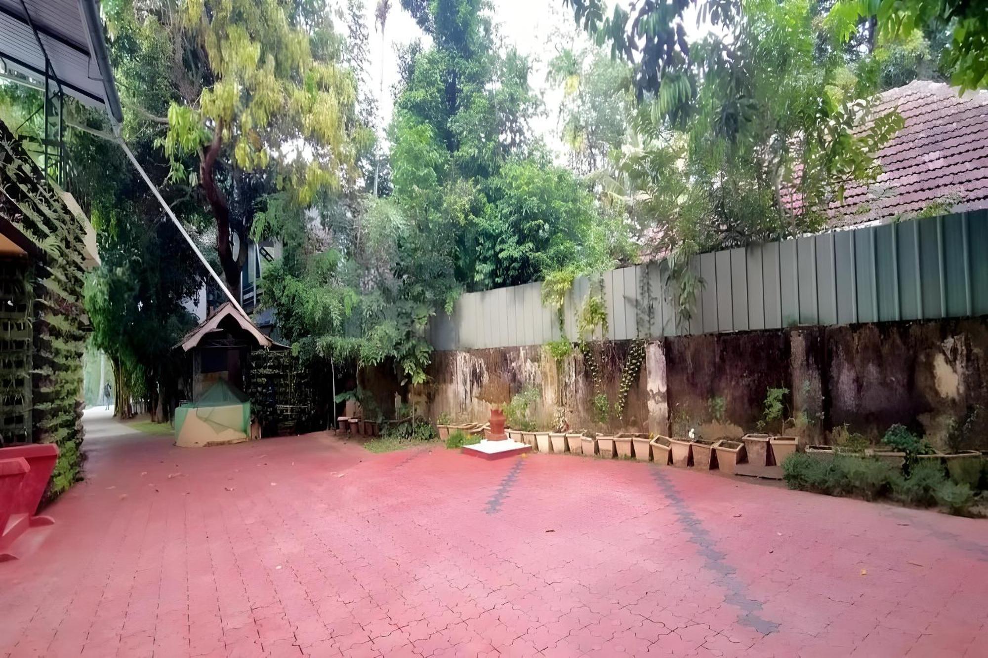Lhasa Ayurveda And Wellness Resort - A Blusalzz Collection, Kochi, Kerala Exterior foto